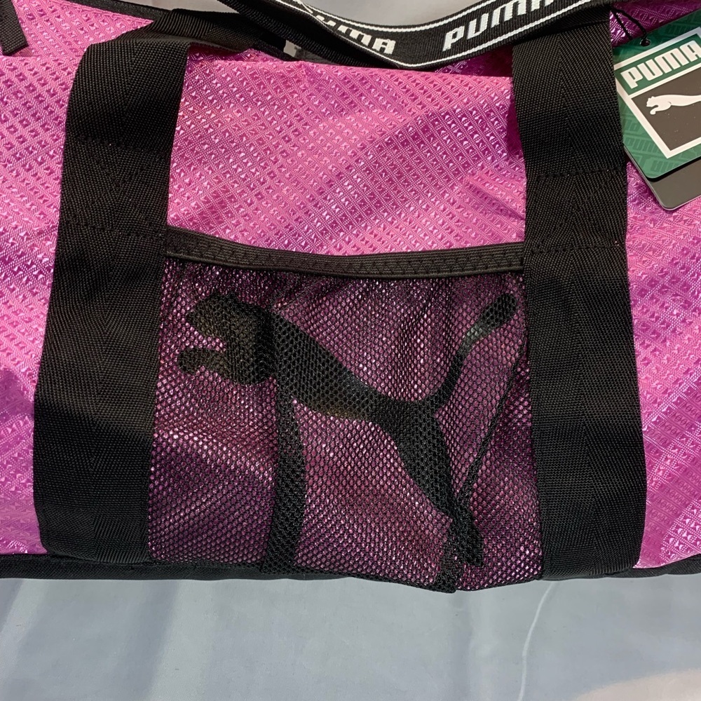 NWT PUMA Women’s Evercat Jolt Duffel Bag - Picture 2 of 13